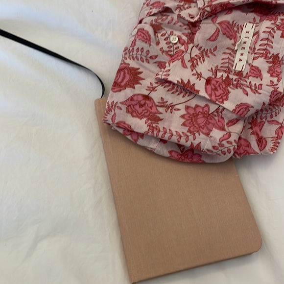 Xirena Beau Button Down - Picture 7 of 7